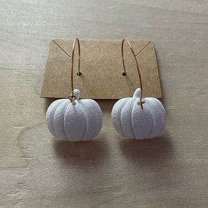 White pumpkin earrings
